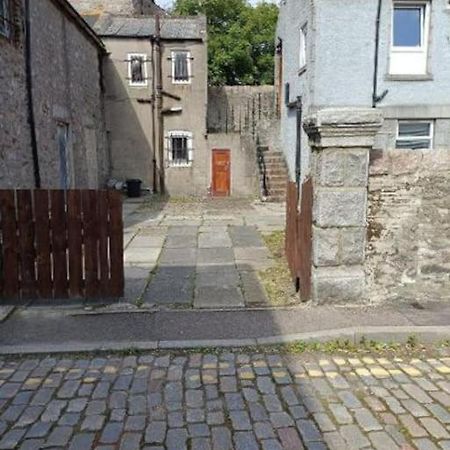 Stylish One Bed Flat With Private Parking Lägenhet Aberdeen Exteriör bild